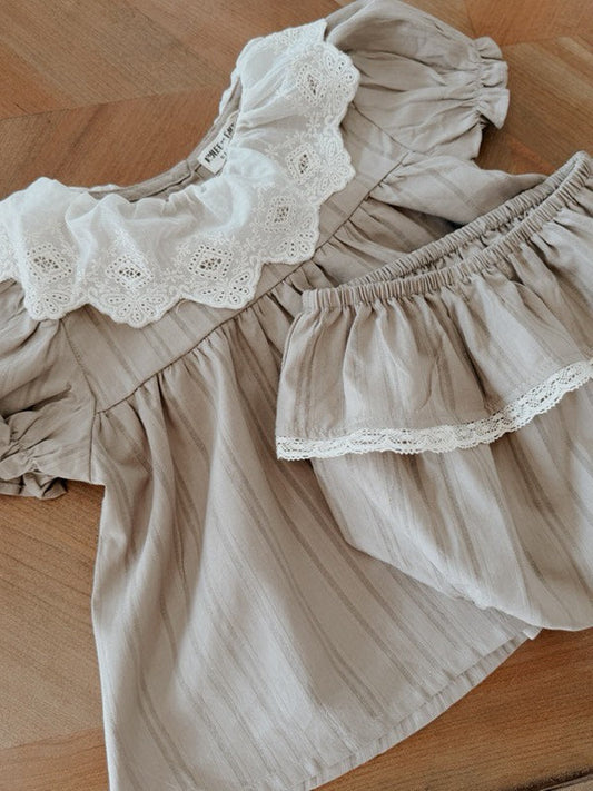 Girls Bloomer Set with White Lace Peter Pan Collar