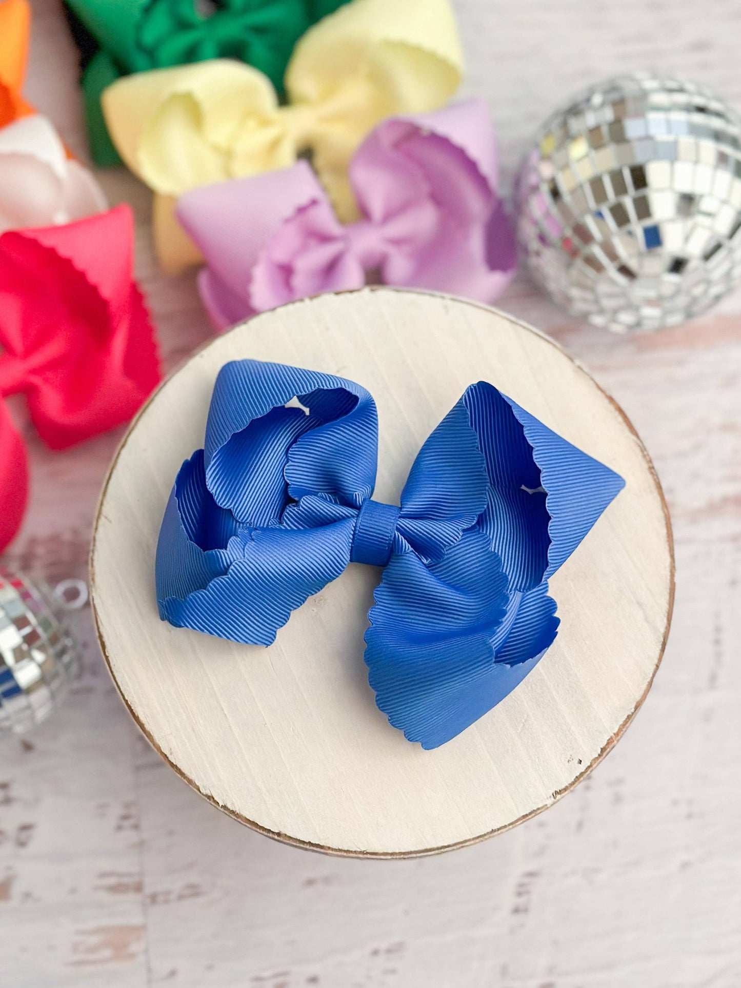 Oversize Scalloped Hair Bows - Alligator Clip - 5.5" Girls